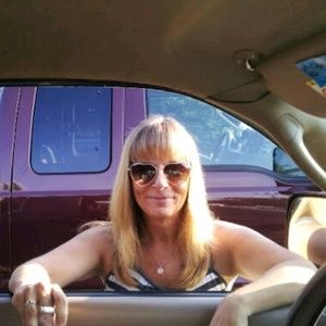 Meet your Posher, Sally